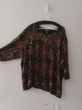 Maggie Barnes Black with Gold Brocade Detail